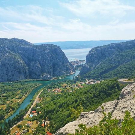 Apartament Green Valley Omiš Eksteriør billede