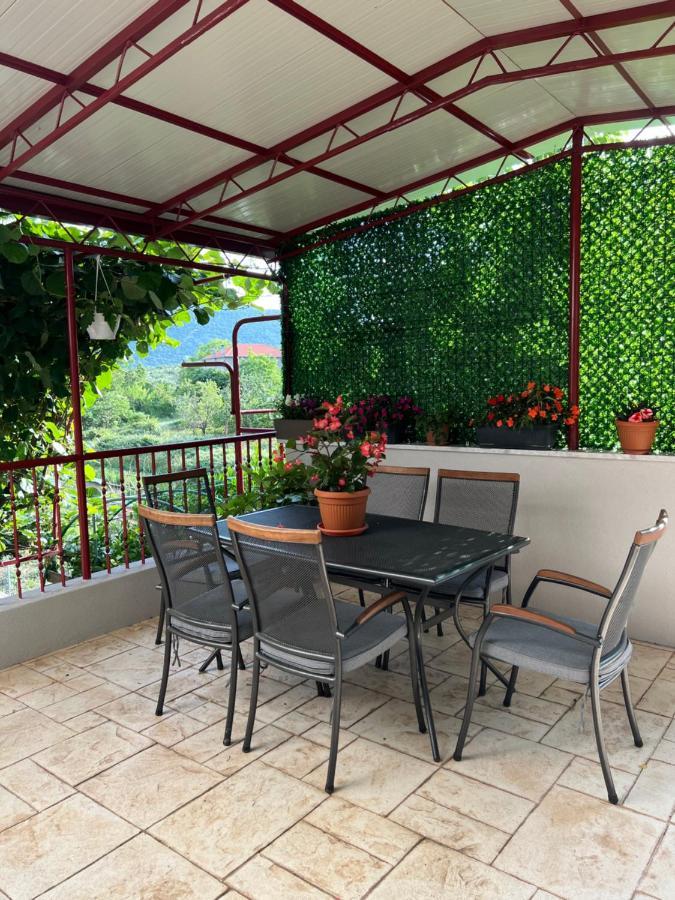 Apartament Green Valley Omiš Eksteriør billede