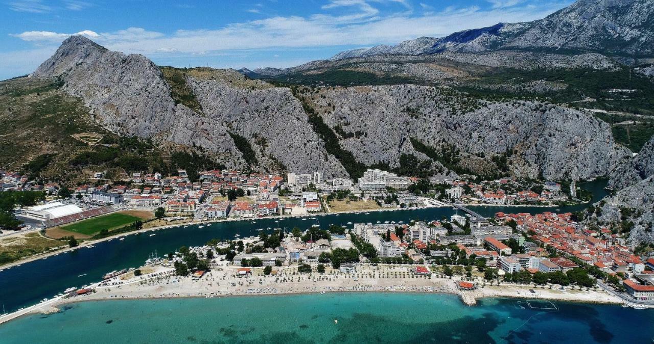 Apartament Green Valley Omiš Eksteriør billede
